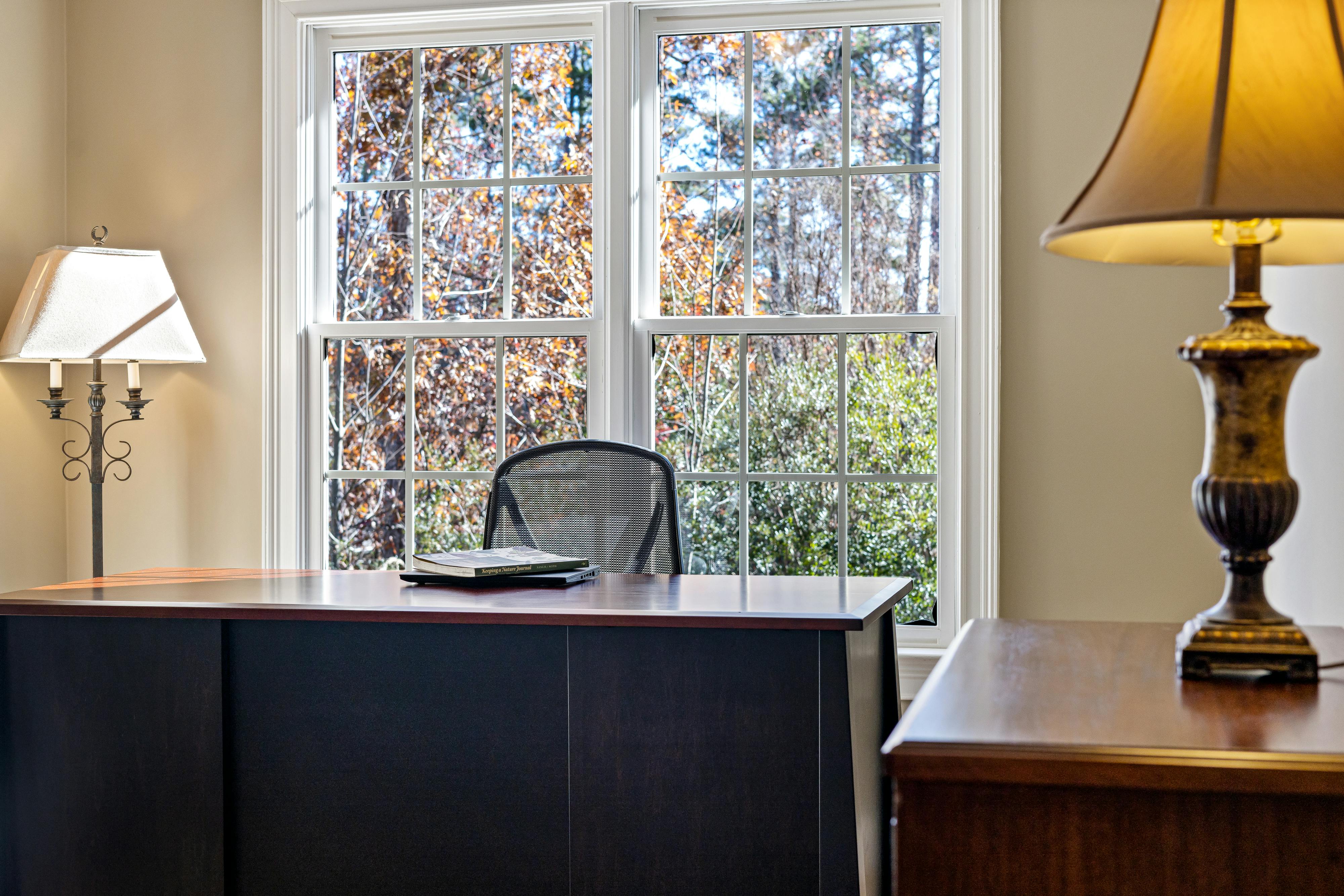 Private Room in Brentwood Near University