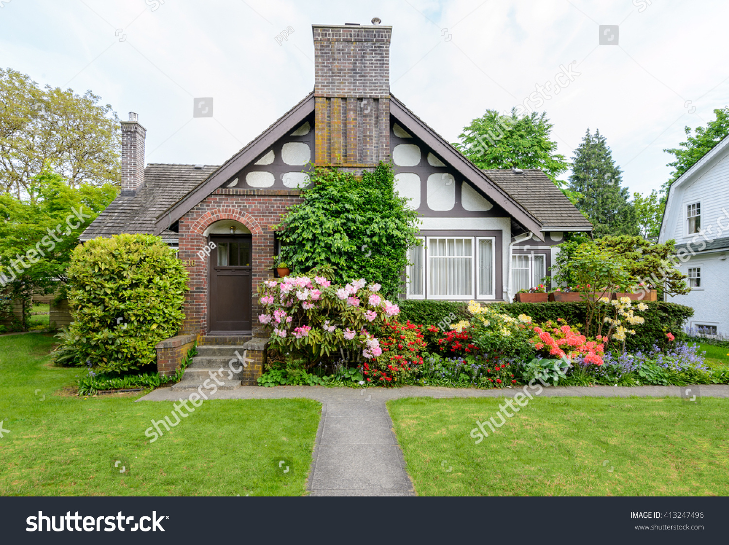 Cozy House in South End Halifax