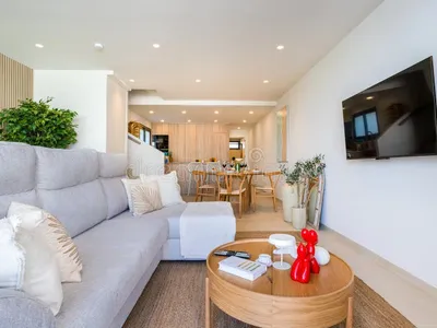 Pet-Friendly 2BR Near South Health Campus