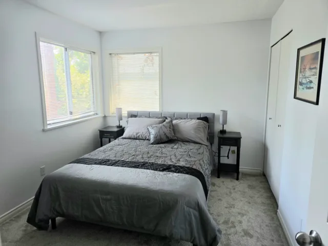 Long Lake Oasis - Guest Suite- 12 min to Nanaimo General 