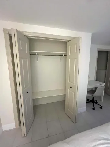 MORDERN APARTMENT IN KELOWNA