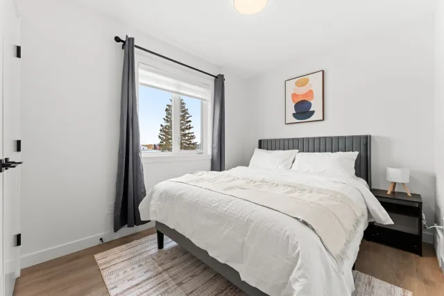 3 BDR Modern TownHome | West Edmonton Mall | Hospitals | Downtown 