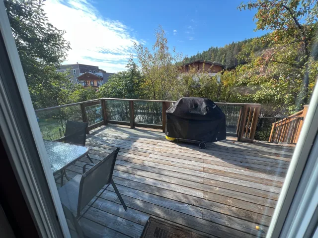 Beautiful full sized home in Kimberley, BC.