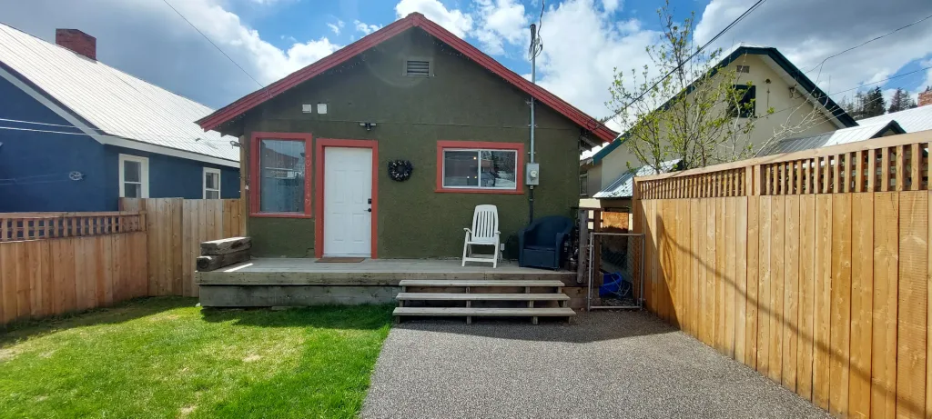 Beautiful full sized home in Kimberley, BC.