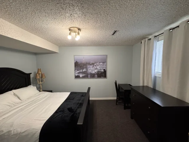Quaint 2-Bedroom Suite in Capitol Hill NW