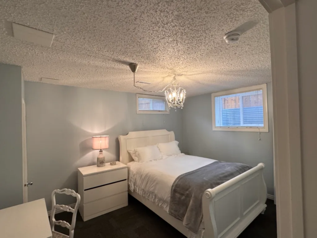 Quaint 2-Bedroom Suite in Capitol Hill NW
