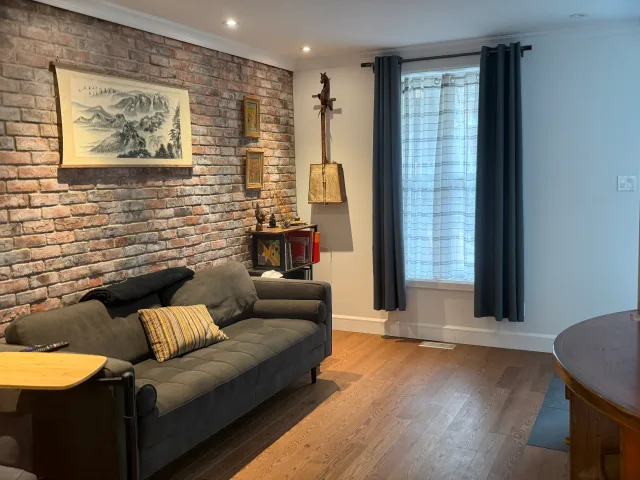 Elegant Furnished Apartment in Classic Montreal Brick Building - Close to Jean Talon Hospital