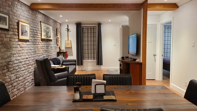 Elegant Furnished Apartment in Classic Montreal Brick Building - Close to Jean Talon Hospital