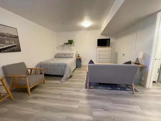 🏠 BRAND NEW • FULLY FURNISHED STUDIO BASEMENT APARTMENT