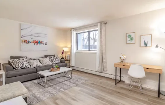 Modern Condo near RUH