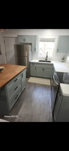 Beautiful two bedroom, two level guesthouse fully furnished