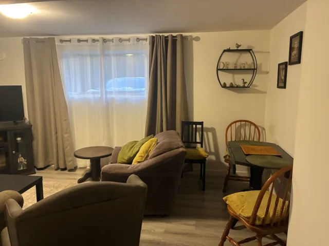 2 bedroom suite fully furnished