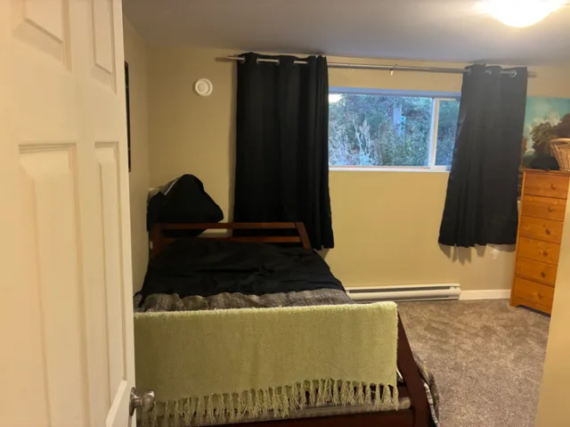 2 bedroom suite fully furnished 