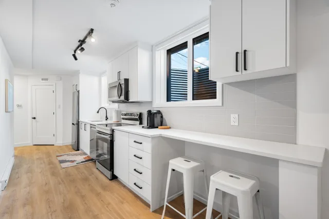 Modern New-Build Suite in Hintonburg