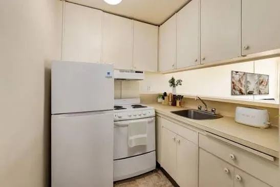 Cozy Furnished 1 Bedroom