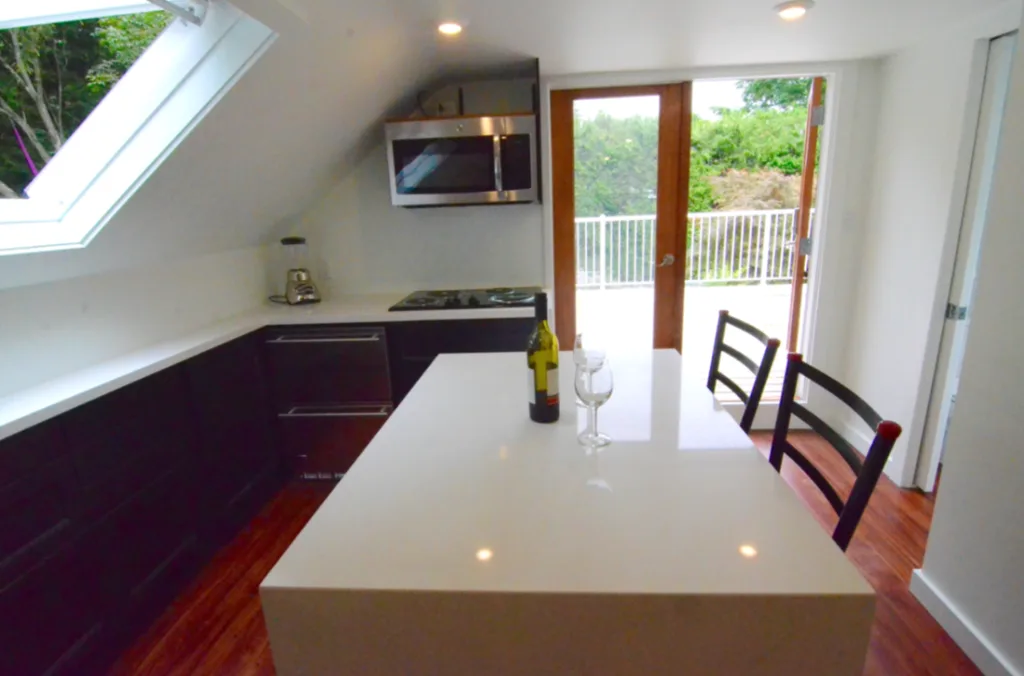 Top Floor Suite in Lynn Valley, N. Vancouver