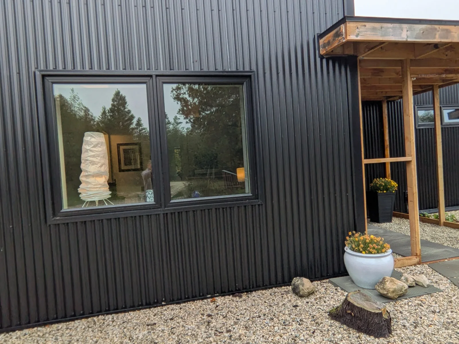 Private Modern & Comfortable Room for Rent
