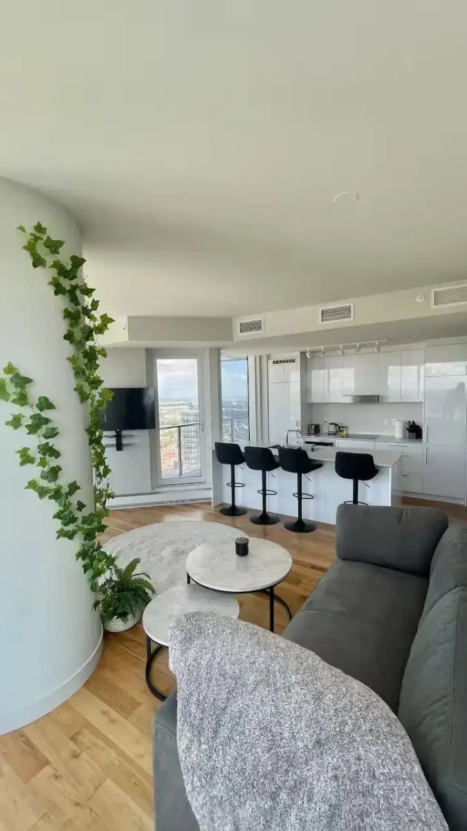 Furnished 37th-Floor 2BR/2BA Above JW Marriott | Parking | 30+ Nights