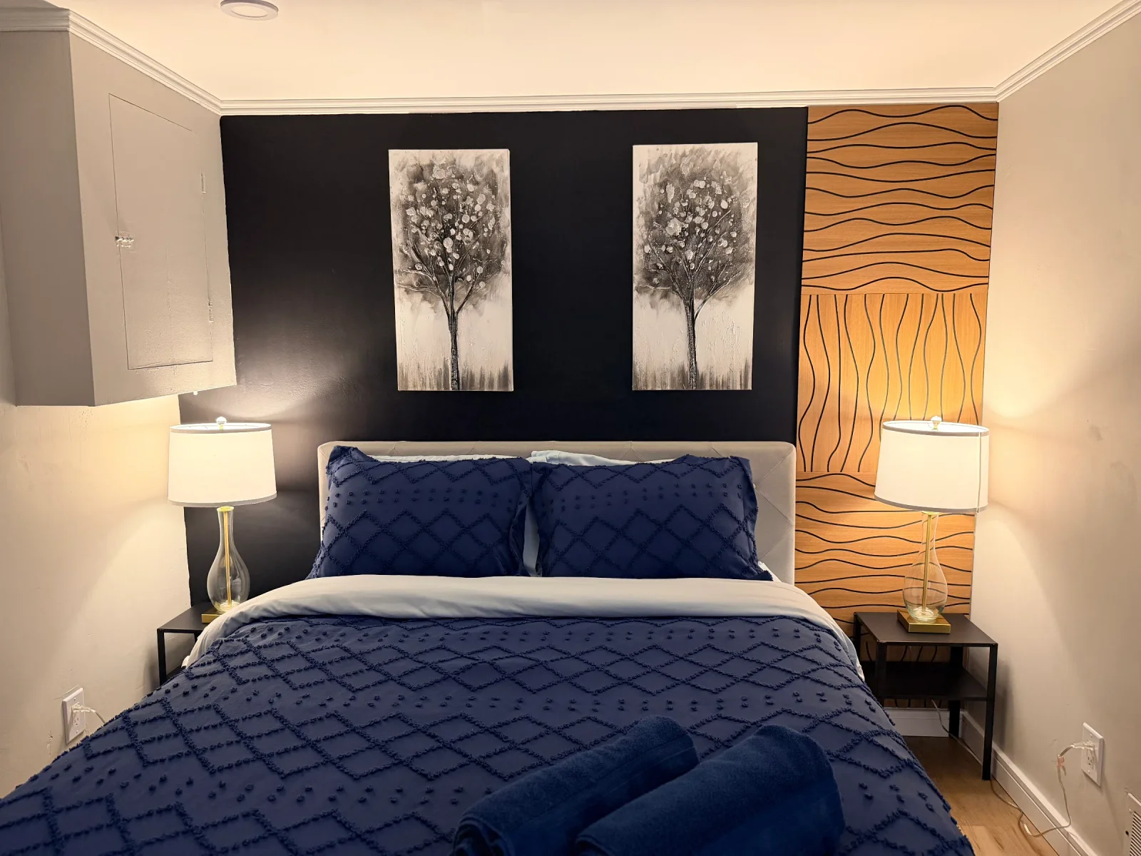 Modern 2BR Unit Near North York General Hospital