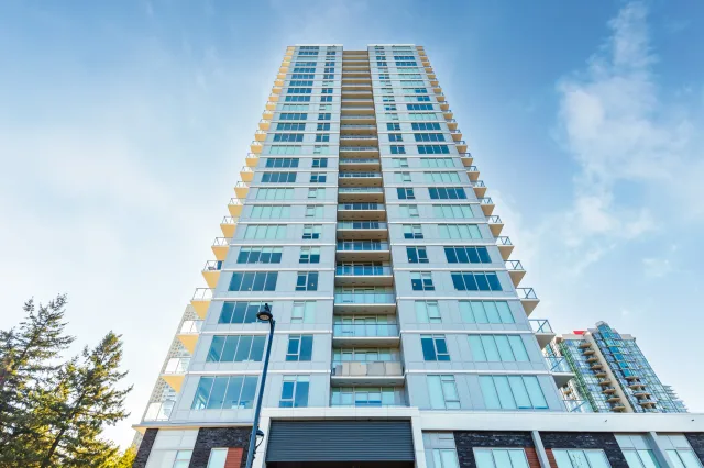 Brand New, Bright 1 Bed Downtown Surrey Near Surrey Memorial Hospital