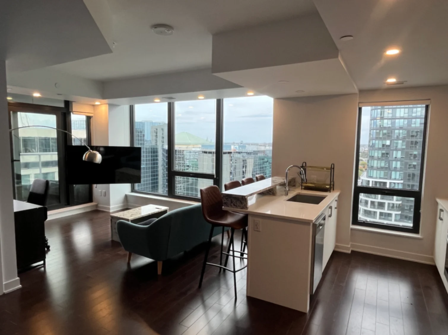1 Bedroom Condo in Downtown Ottawa