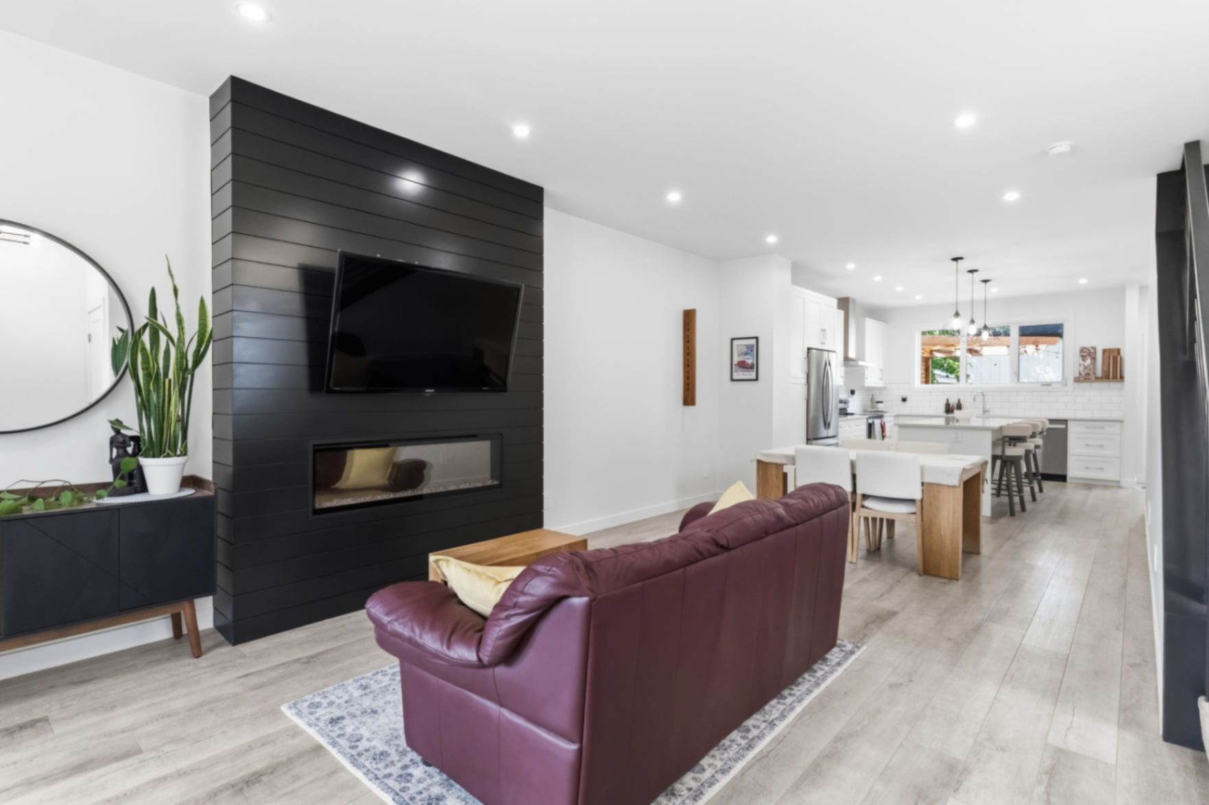 BROADWAY RETREAT - close to RUH, SCH & SPH