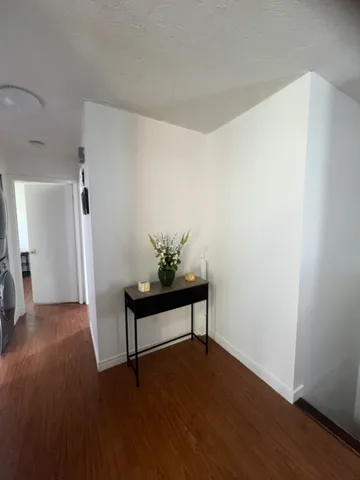 Sunlit 2BR Upper Unit Near Horizon Moncton Hospital – Perfect for Travel Healthcare Professionals
