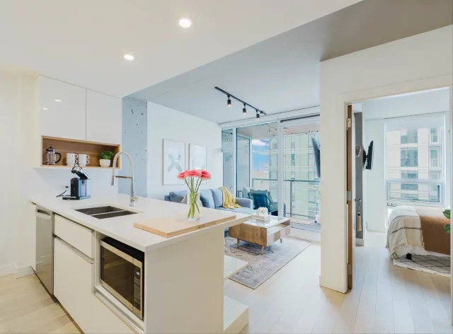 Furnished Downtown Victoria Condo for Healthcare Professionals | Pets Welcome 