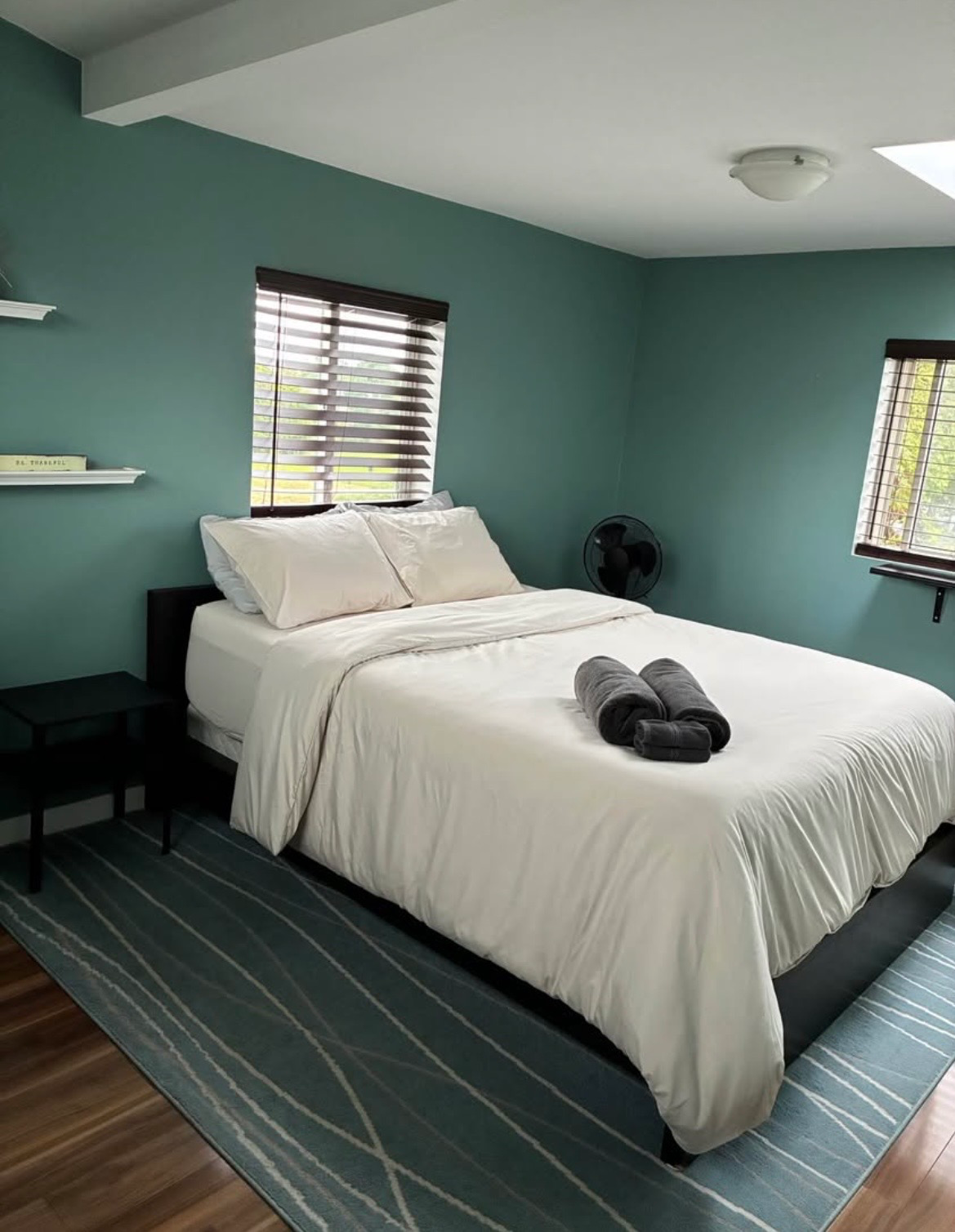 Large, bright room. Very central location