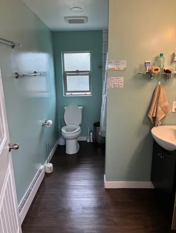 Large, bright room. Very central location