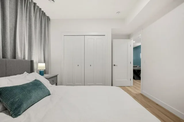 1 Bedroom Furnished Basement Suite - Utilities Included