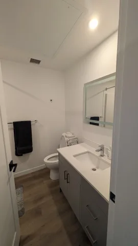 Brand new studio near Kelowna General Hospital