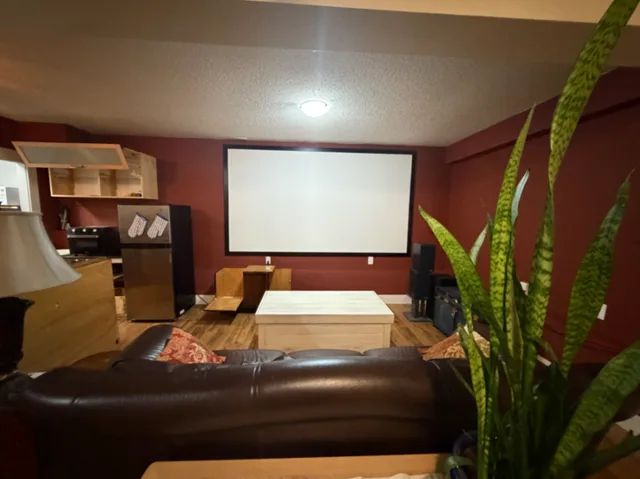 XL private and peaceful garden suite - quick drive to Cowichan hospital