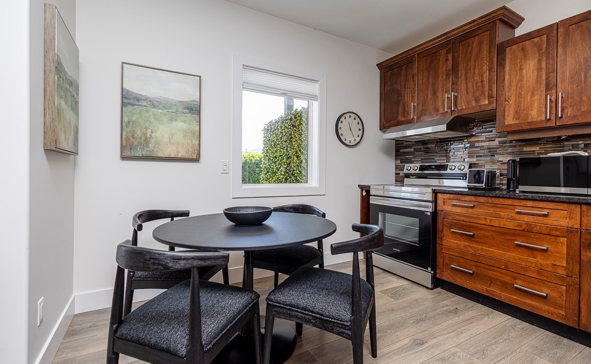 Modern brand new renovated suite with brand new furnishings.