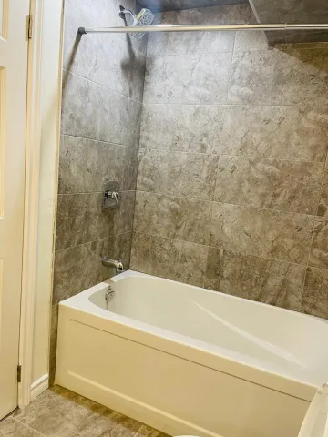2 bed 1 wash room 