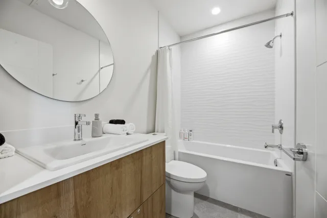 Resort style Condo near Kelowna General Hospital