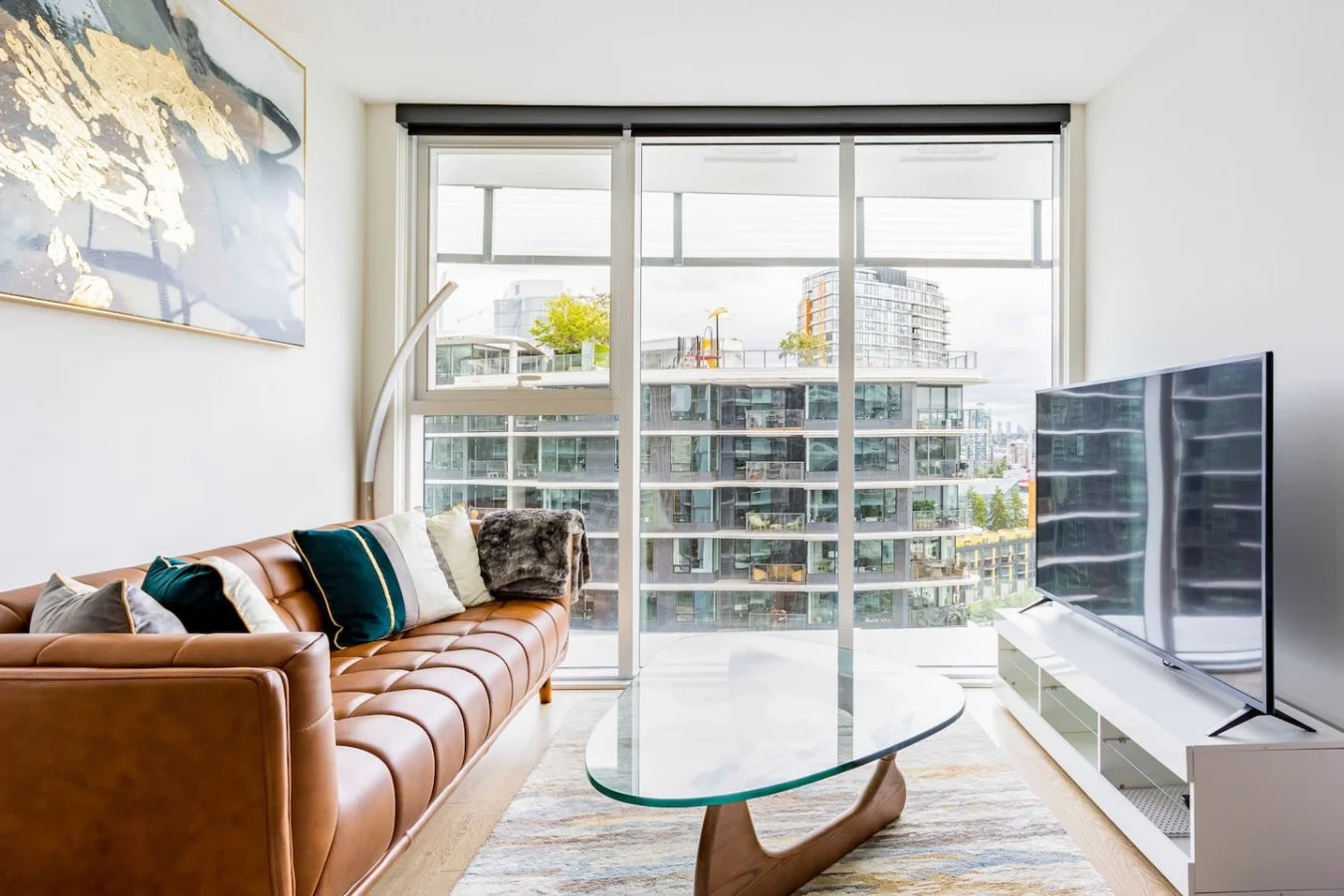 Modern 1-bedroom apartment with pool and gym.