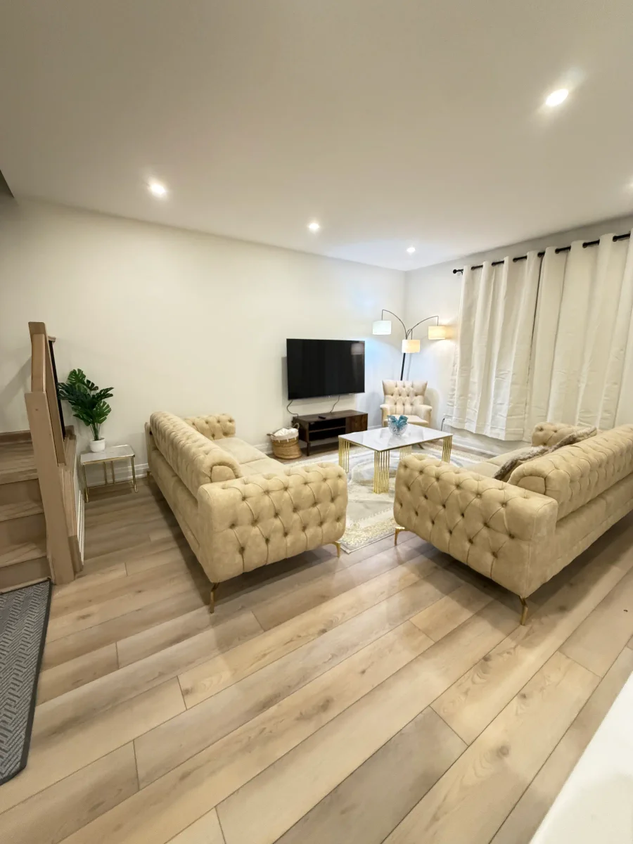 Brand-New 4BR Home · 8 Min to University Hospital (LHSC) · Fast Wi-Fi & Desks