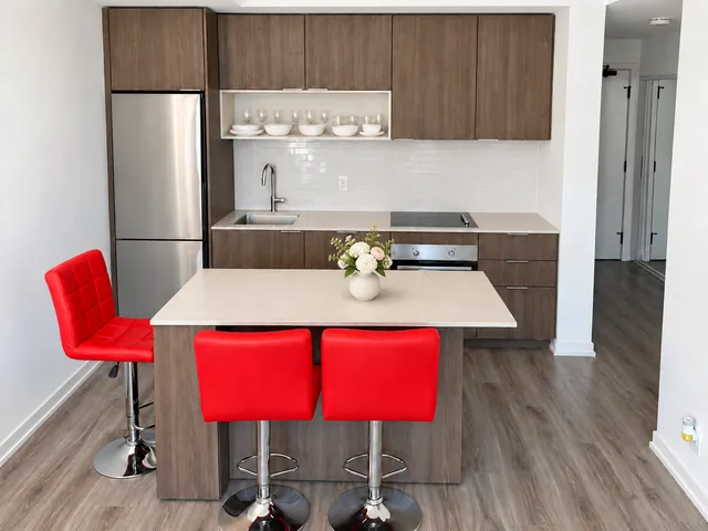 1 Bedroom + Den Condo in Regent Park