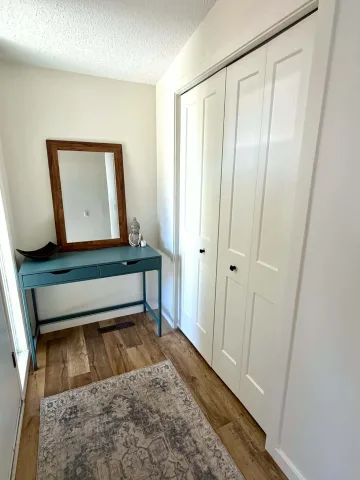 All Include Executive 3 Beds / 2 Bath Bungalow | Prime Location | Garage