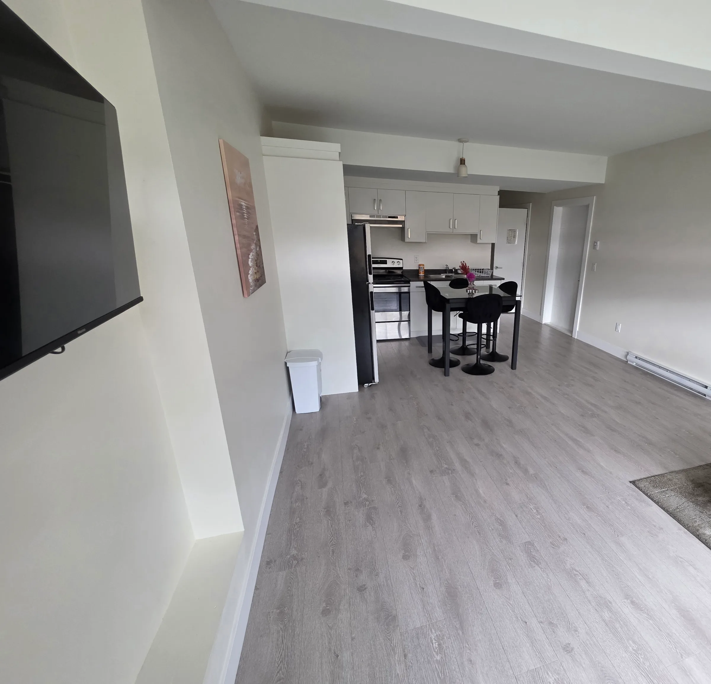 Furnished 2-Bed Suite — 5 Mins Drive from Penticton Regional Hospital