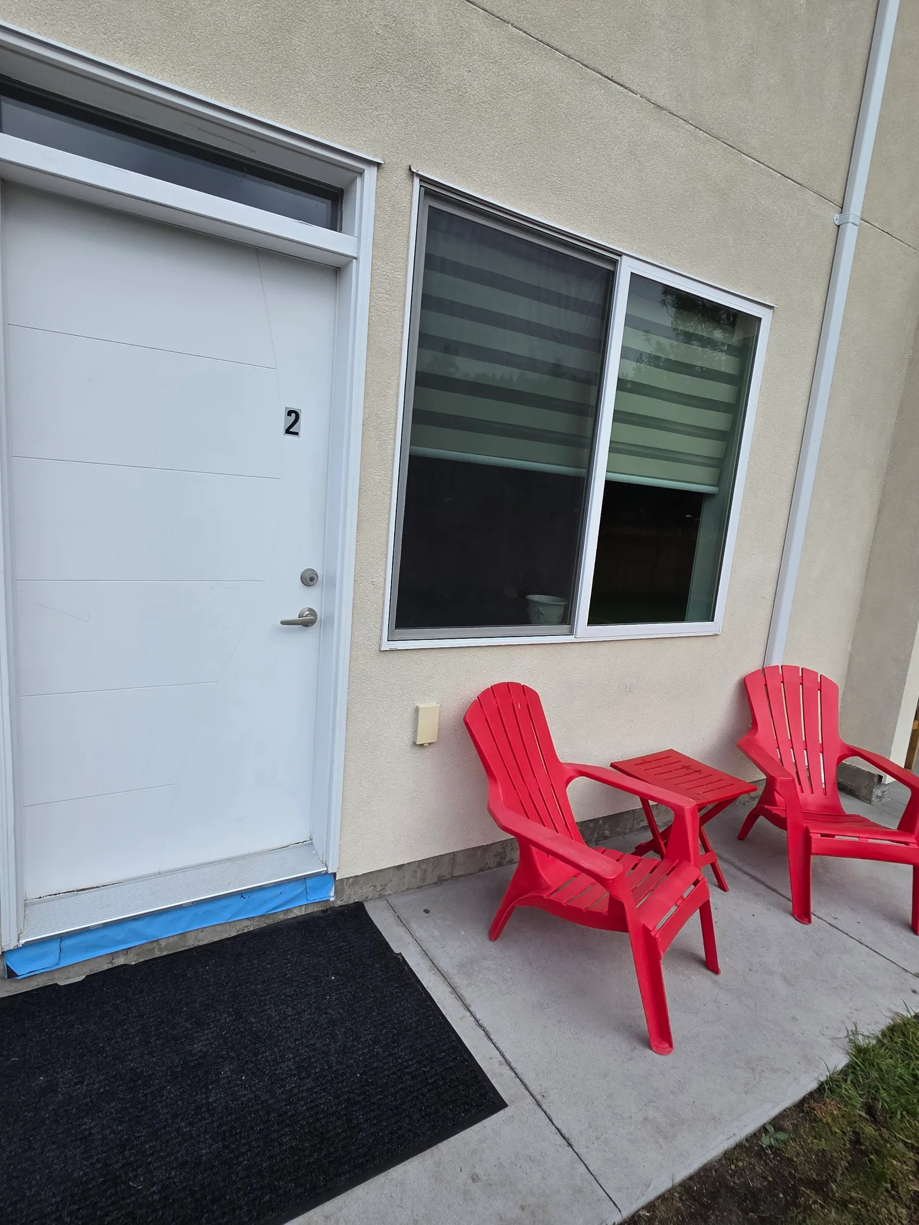 Furnished 2-Bed Suite — 5 Mins Drive from Penticton Regional Hospital