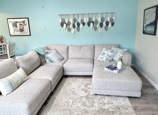 1 Bedroom Apartment - Walking Distance to Nanaimo Hospital