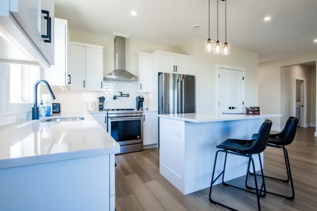 Modern Home near Queen Elizabeth Hospital in PEI