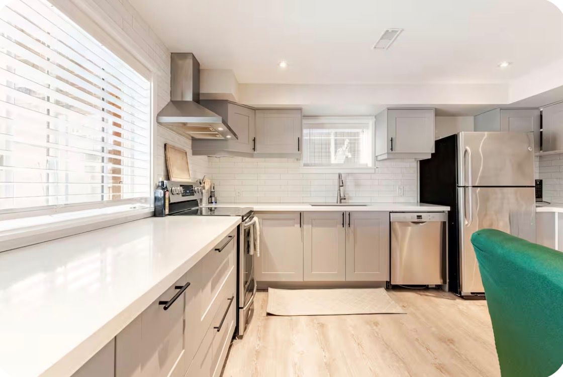 Private Suite In Bowmanville