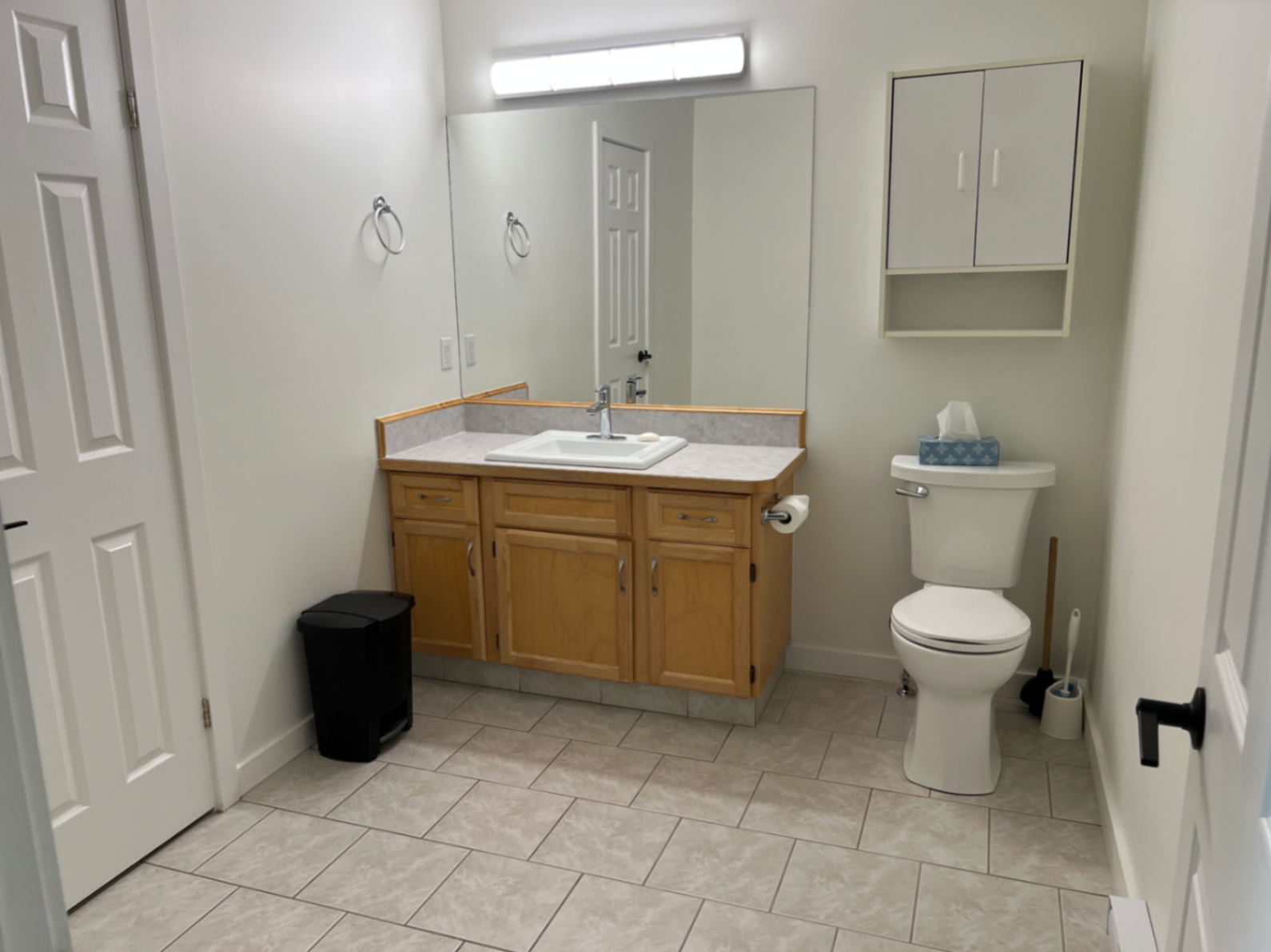 Fully Furnished 2-Bedroom Condo | Penticton