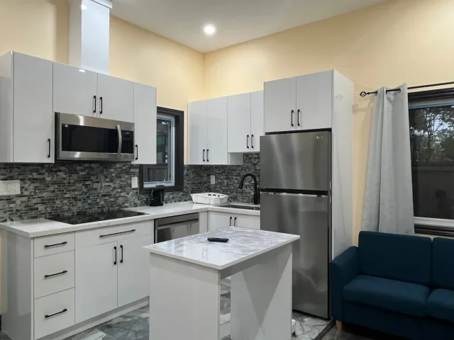 The Grassy Oasis — Detached Garden Suite near Brampton Civic Hospital