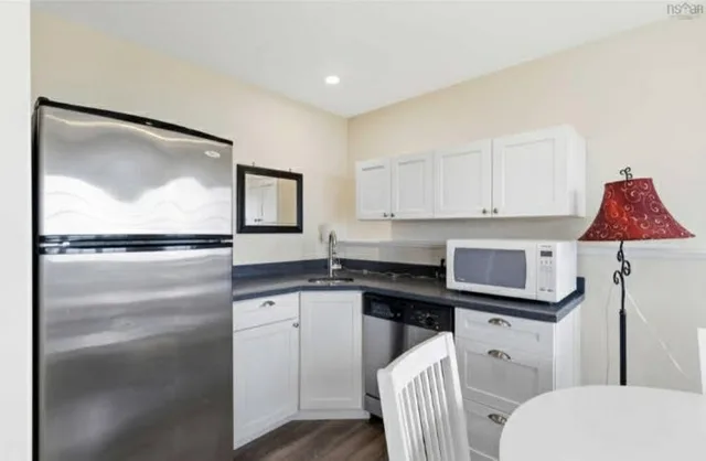 Oceanview Fully Furnished 1bedroom Suite