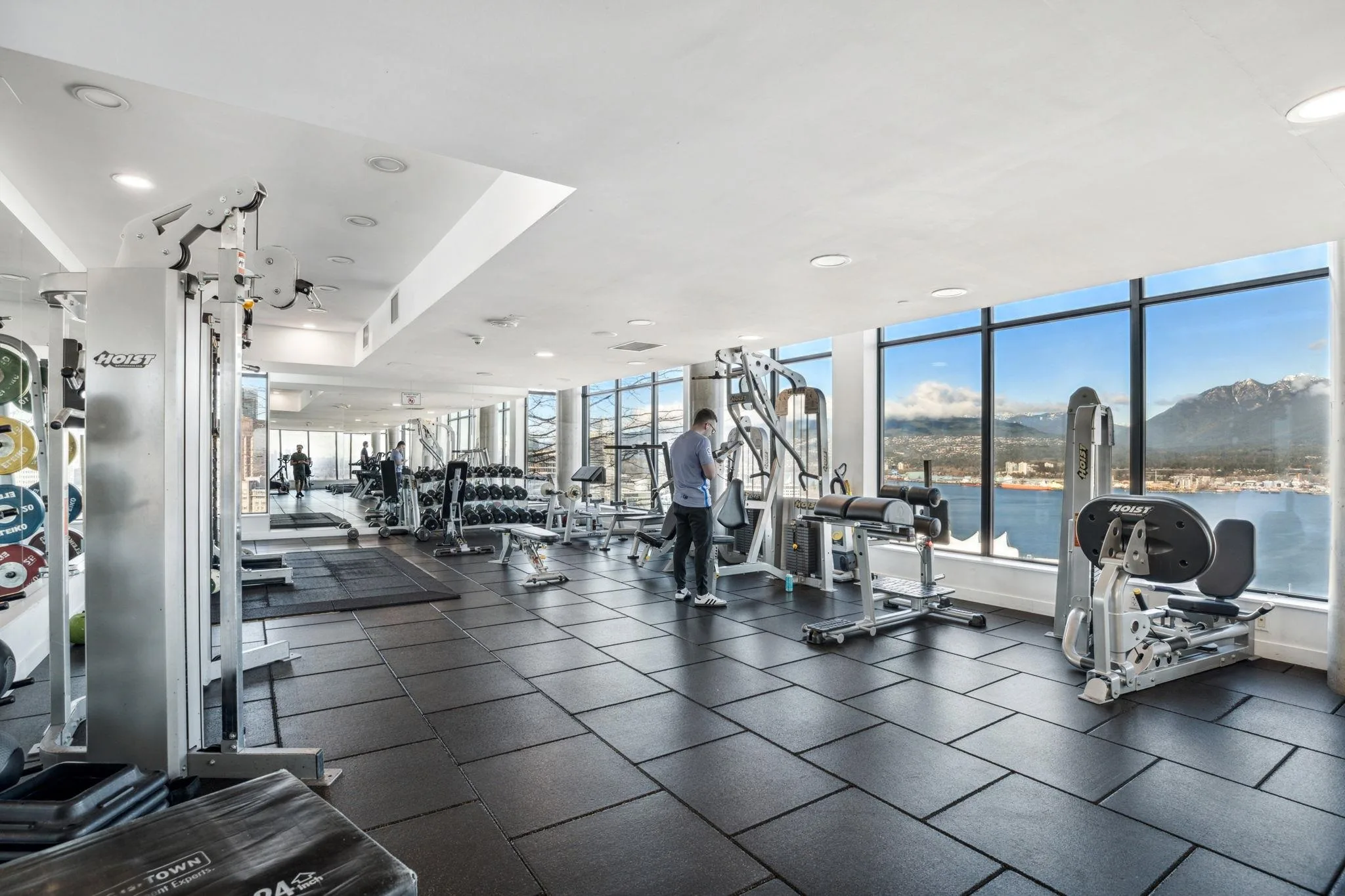 Downtown Vancouver Condo | Furnished Private Room & Bathroom