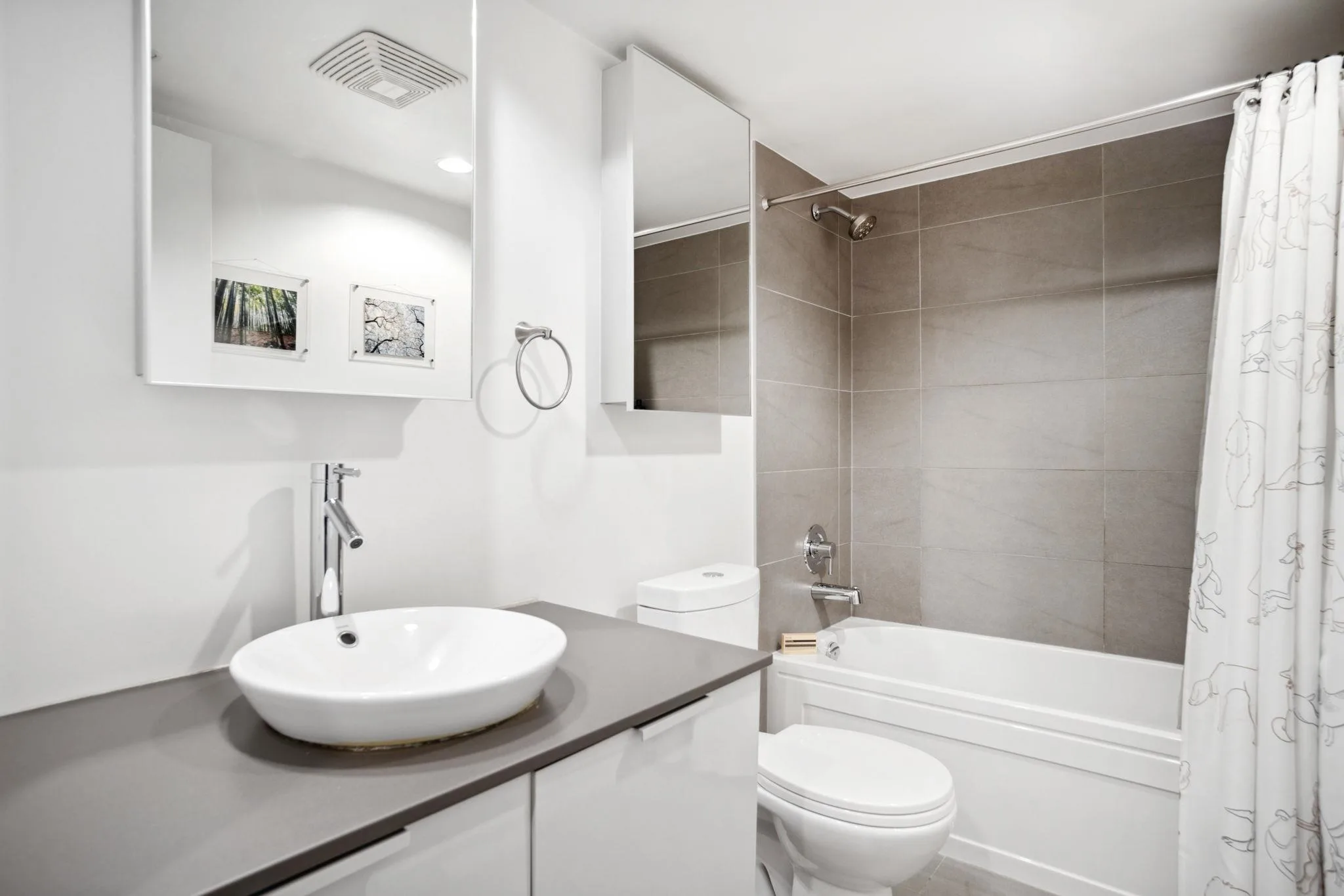 Downtown Vancouver Condo | Furnished Private Room & Bathroom
